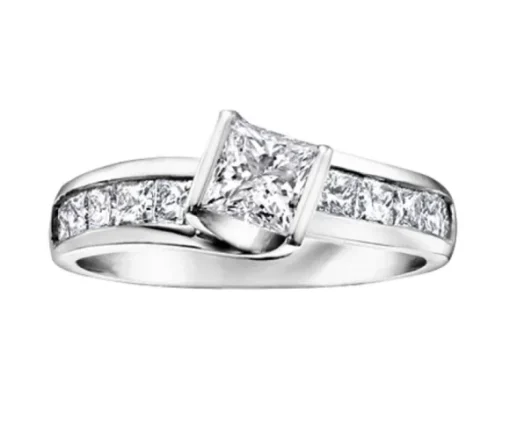 BAGUE EN OR BLANC SERTIE DE DIAMANTS PRINCESSES