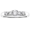 BAGUE EN OR BLANC SERTIE DpiUN DIAMANT CANADIEN ET DE DIAMANTS