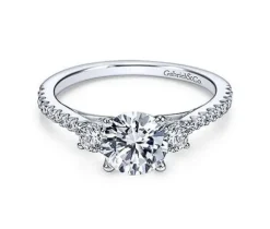 BAGUE EN OR 18K BLANC SERTIE DpiUN DIAMANT DE LABORATOIRE DE 1.65CT DE QUALITÉ VS1 ET COULEUR G ET DE DIAMANTS NATUREL