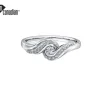 BAGUE EN OR 10K BLANC SERTIE DpiUN DIAMANT CANADIEN ET DE DIAMANTS