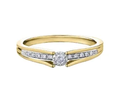 BAGUE EN OR 10K SERTIE DE DIAMANTS