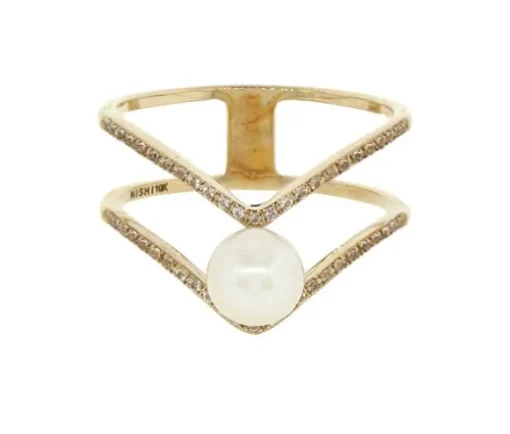 BAGUE EN OR 10K SERTIE DpiUNE PERLE DpiEAU DOUCE ET DE CUBIQUES ZIRCONIAS
