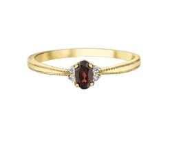 BAGUE EN OR SERTIE DpiUNE PIERRE DE COULEUR VARIÉE ET DE DIAMANTS