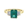 BAGUE EN OR SERTIE DpiUNE TOURMALINE BLEUE ET DE DIAMANTS