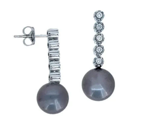 BOUCLES EN OR BLANC SERTIES DE PERLES DE TAHITI ET DE DIAMANTS