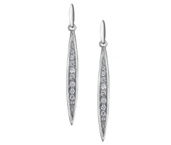 BOUCLES EN OR BLANC SERTI DE DIAMANTS