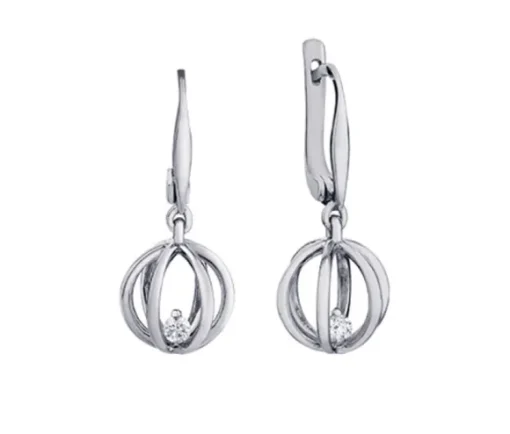 BOUCLES EN OR SERTIES DE DIAMANTS CANADIENS