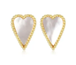 BOUCLES FIXES COEUR AVEC REBORD MILGRAIN SERTIES DE NACRE DE PERLE BLANCHE