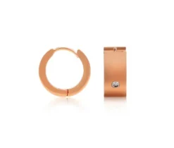 BOUCLES HUGGIES EN ACIER SERTIES DE CUBIQUES ZIRCONIAS
