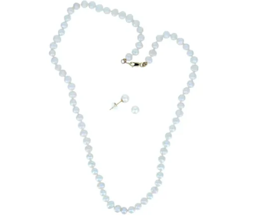 ENSEMBLE COLLIER/BOUCLES EN OR SERTIS DE PERLES DpiEAU DOUCE