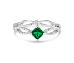 JOLIE BAGUE EN ARGENT RHODIÉ SERTIE DE CUBIQUES ZIRCONIAS BLANC ET DE COULEURS VARIÉES