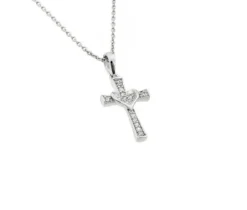 PENDENTIF CROIX/COEUR EN ARGENT RHODIÉ SERTI DE CUBIQUES ZIRCONIAS