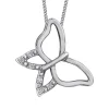 PENDENTIF PAPILLON AJOURÉ EN OR SERTI DE DIAMANTS